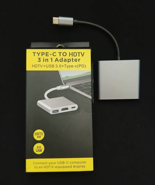 USB-C to HDMI + USB 3.0 + USB-C Multiport Adapter Hub (silver)